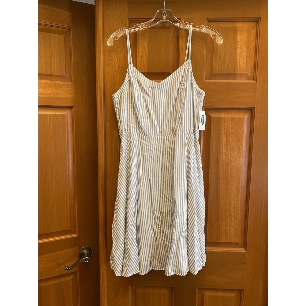 NWT Old Navy Medium Striped Fit And Flare Cami Mini Dress Summer Swing Beach
